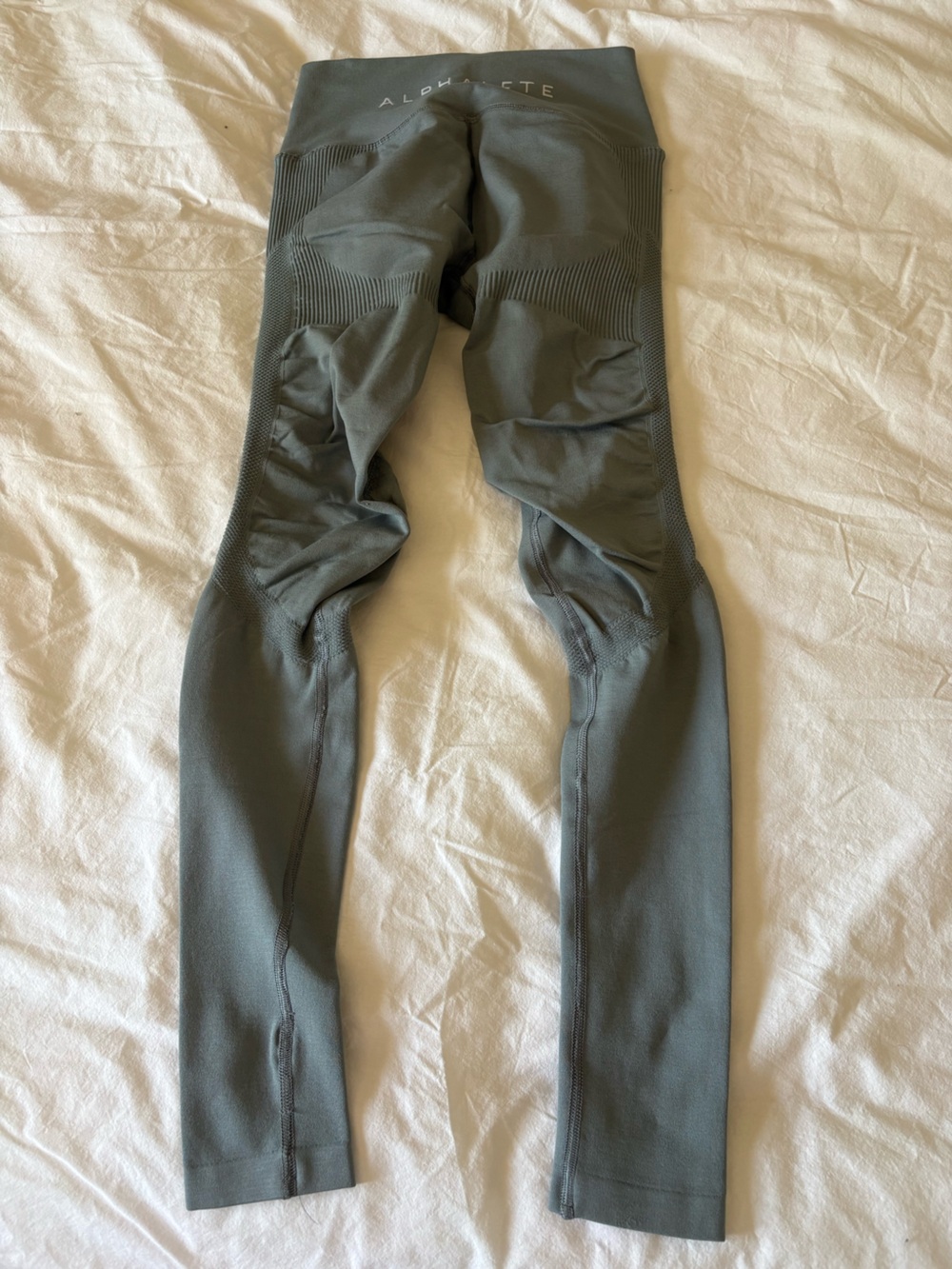 Alphalete Aero Legging 2019